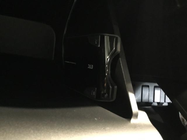 ヴェゼル Ｘ　メモリーナビ　リアカメラ　ＥＴＣ　アルミホイール　追突軽減ブレーキ　スマ－トキ－　ＵＳＢ　サイドエアバッグ　パワーウィンドウ　盗難防止システム　横滑り防止　ＬＥＤヘッドランプ　クルコン　ＰＳ　ＡＢＳ（25枚目）