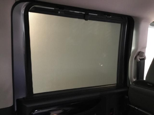 Ｎ－ＢＯＸカスタム Ｇ・ターボＬパッケージ　メモリーナビ　ＥＴＣ　リアカメラ　ＡＵＴＯエアコン　ナビＴＶ　地デジテレビ　Ｂカメ　サイドカーテンエアバック　盗難警報装置　横滑防止装置　ＰＳ　ＰＷ　ターボエンジン　ＥＣＯモード　運転席エアバッグ（17枚目）