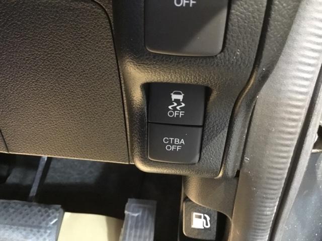 Ｎ－ＢＯＸカスタム Ｇ・ターボＬパッケージ　メモリーナビ　ＥＴＣ　リアカメラ　ＡＵＴＯエアコン　ナビＴＶ　地デジテレビ　Ｂカメ　サイドカーテンエアバック　盗難警報装置　横滑防止装置　ＰＳ　ＰＷ　ターボエンジン　ＥＣＯモード　運転席エアバッグ（30枚目）