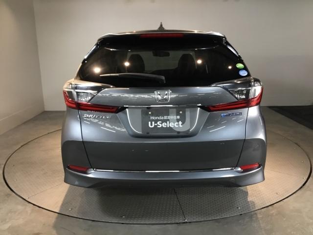 シャトル ハイブリッドＸホンダセンシング　リアカメラ　ＥＴＣ　シートヒータ　横滑抑制　リヤカメラ　スマ－トキ－　イモビ　ＴＶナビ　サイドエアバッグ　キーレス　ＤＶＤ再生機能　ＥＣＯＮ　クルコン　パワーウィンドウ　Ｗエアバック　エアコン　ＡＢＳ（9枚目）