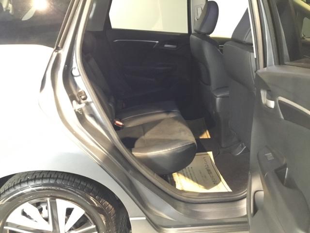 シャトル ハイブリッドＸホンダセンシング　リアカメラ　ＥＴＣ　シートヒータ　横滑抑制　リヤカメラ　スマ－トキ－　イモビ　ＴＶナビ　サイドエアバッグ　キーレス　ＤＶＤ再生機能　ＥＣＯＮ　クルコン　パワーウィンドウ　Ｗエアバック　エアコン　ＡＢＳ（13枚目）