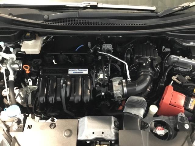 シャトル ハイブリッドＸホンダセンシング　リアカメラ　ＥＴＣ　シートヒータ　横滑抑制　リヤカメラ　スマ－トキ－　イモビ　ＴＶナビ　サイドエアバッグ　キーレス　ＤＶＤ再生機能　ＥＣＯＮ　クルコン　パワーウィンドウ　Ｗエアバック　エアコン　ＡＢＳ（28枚目）