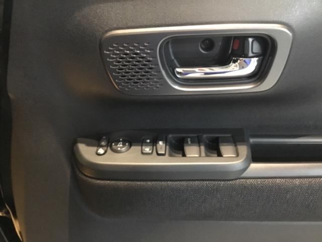 Ｎ－ＢＯＸカスタム ベースグレード　メモリーナビ　フルセグ　リアカメラ　ＥＴＣ　ドラレコ　Ｗ電動ドア　ＵＳＢ接続　ＣＭＢＳ　Ｄレコ　禁煙　ベンチシート　オートエアコン　スマートキ　ＬＥＤ　盗難防止装置　クルコン　バックカメラ　エアバッグ（20枚目）