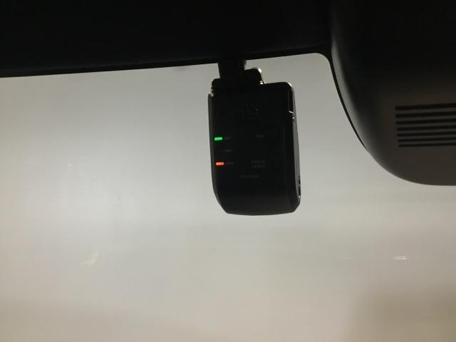 Ｎ－ＢＯＸカスタム ベースグレード　メモリーナビ　フルセグ　リアカメラ　ＥＴＣ　ドラレコ　Ｗ電動ドア　ＵＳＢ接続　ＣＭＢＳ　Ｄレコ　禁煙　ベンチシート　オートエアコン　スマートキ　ＬＥＤ　盗難防止装置　クルコン　バックカメラ　エアバッグ（22枚目）