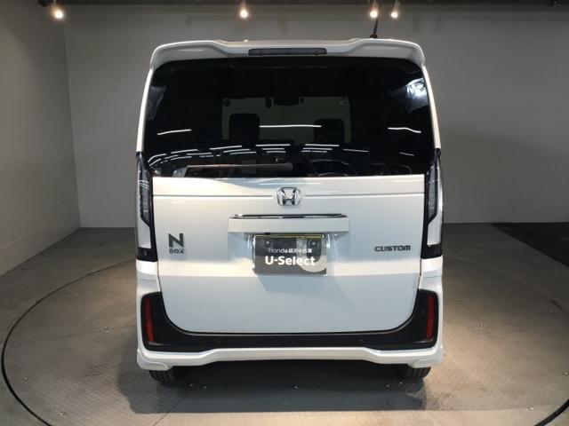 Ｎ－ＢＯＸカスタム ベースグレード　メモリーナビ　フルセグ　リアカメラ　ＥＴＣ　ドラレコ　ＣＭＢＳ　Ｄレコ　禁煙　ベンチシート　オートエアコン　スマートキ　ＬＥＤ　盗難防止装置　クルコン　バックカメラ　パワーステアリング　エアバッグ（9枚目）