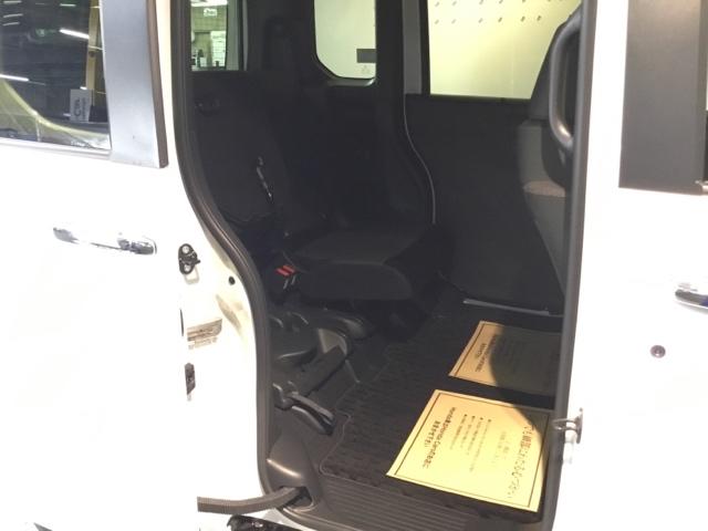 Ｎ－ＢＯＸカスタム ベースグレード　メモリーナビ　フルセグ　リアカメラ　ＥＴＣ　ドラレコ　ＣＭＢＳ　Ｄレコ　禁煙　ベンチシート　オートエアコン　スマートキ　ＬＥＤ　盗難防止装置　クルコン　バックカメラ　パワーステアリング　エアバッグ（14枚目）