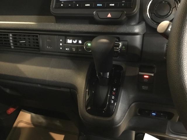 Ｎ－ＢＯＸカスタム ベースグレード　メモリーナビ　フルセグ　リアカメラ　ＥＴＣ　ＵＳＢ接続　ＣＭＢＳ　Ｄレコ　禁煙　ベンチシート　オートエアコン　スマートキ　ＬＥＤ　盗難防止装置　クルコン　バックカメラ　パワーステアリング　エアバッグ（25枚目）