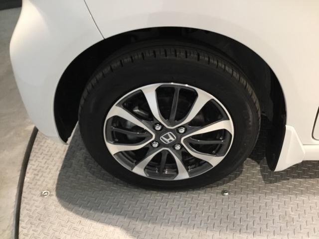 Ｎ－ＢＯＸカスタム ベースグレード　メモリーナビ　フルセグ　リアカメラ　ＥＴＣ　ＵＳＢ接続　ＣＭＢＳ　Ｄレコ　禁煙　ベンチシート　オートエアコン　スマートキ　ＬＥＤ　盗難防止装置　クルコン　バックカメラ　パワーステアリング　エアバッグ（34枚目）