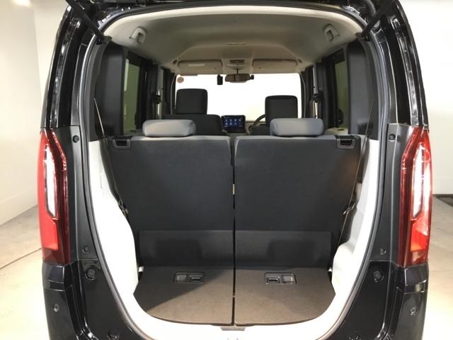 Ｎ－ＢＯＸ ベースグレード　試乗車　メモリーナビ　ドラレコ　ＥＴＣ　リアカメラ　セキュリティアラーム　地デジＴＶ　誤発信抑制機能　キーレスエントリー　前席シートヒーター　ＵＳＢポート　バックカメラ付　禁煙　スマートキ　ナビＴＶ（10枚目）
