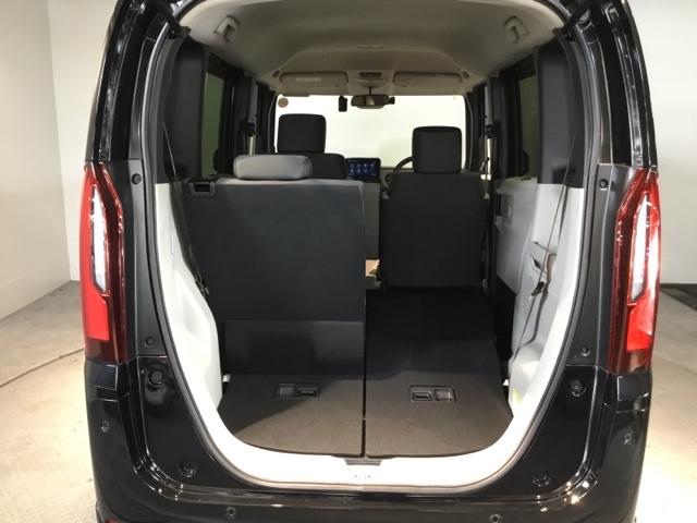 Ｎ－ＢＯＸ ベースグレード　試乗車　メモリーナビ　ドラレコ　ＥＴＣ　リアカメラ　セキュリティアラーム　地デジＴＶ　誤発信抑制機能　キーレスエントリー　前席シートヒーター　ＵＳＢポート　バックカメラ付　禁煙　スマートキ　ナビＴＶ（11枚目）