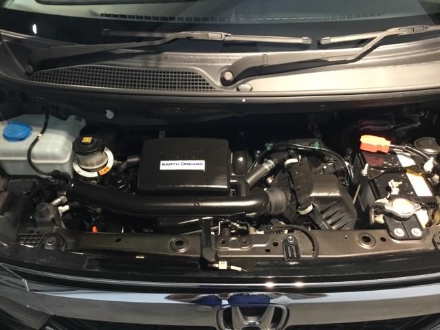 Ｎ－ＢＯＸカスタム Ｇ・Ｌホンダセンシング　メモリーナビ　フルセグ　リアカメラ　ＥＴＣ　ベンチ　記録簿付き　助手席エアバック　エアＢ　バックアイカメラ　キーフリーシステム　スマートキーＰスタート　クルーズコントロール　盗難防止システム　ＥＳＣ（32枚目）