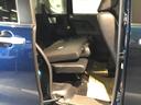 リアシートを前に倒せば荷室容量倍増!
