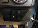 【パーキングセンサー】駐車や出庫時にクルマの前後の障害を検知し、音とディスプレイでお知らせします。