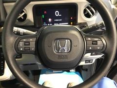 ��ˤʤ��ॹ�ƥ���󥰤Ǥ������ƥ���󥰤α�¦�ˤϥ��롼������ȥ����롢��¦�������ǥ�����⥳�󥹥��å��Ǥ����긵�����Ǥ���Τ������Ǥ��� 3