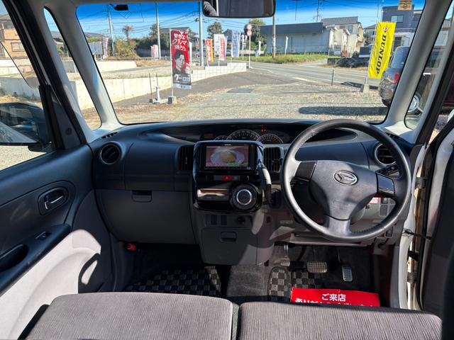 タント カスタムＸ　スマートキー　パワースライドドア　ナビ　フルセグＴＶ　Ｂｌｕｅｔｏｏｔｈ対応　ＨＩＤライト（2枚目）
