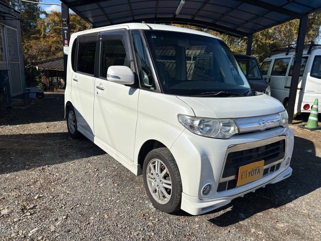 タント カスタムＸ　スマートキー　パワースライドドア　ナビ　フルセグＴＶ　Ｂｌｕｅｔｏｏｔｈ対応　ＨＩＤライト（4枚目）