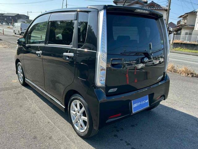 ムーヴ カスタム　Ｘリミテッド　ＥＴＣ　バックカメラ　ナビ　ＴＶ　オートライト　スマートキー　アイドリングストップ　電動格納ミラー　ベンチシート　ＣＶＴ　盗難防止システム　ＡＢＳ　ＣＤ　ＵＳＢ　ミュージックプレイヤー接続可（8枚目）