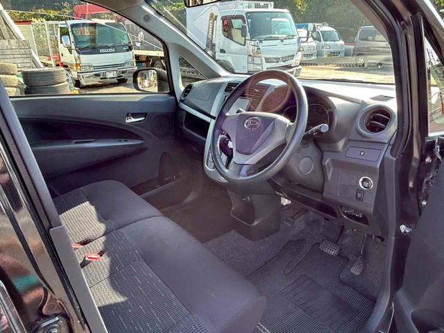 ムーヴ カスタム　Ｘリミテッド　ＥＴＣ　バックカメラ　ナビ　ＴＶ　オートライト　スマートキー　アイドリングストップ　電動格納ミラー　ベンチシート　ＣＶＴ　盗難防止システム　ＡＢＳ　ＣＤ　ＵＳＢ　ミュージックプレイヤー接続可（12枚目）