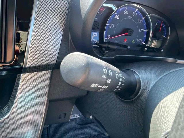 ムーヴ カスタム　Ｘリミテッド　ＥＴＣ　バックカメラ　ナビ　ＴＶ　オートライト　スマートキー　アイドリングストップ　電動格納ミラー　ベンチシート　ＣＶＴ　盗難防止システム　ＡＢＳ　ＣＤ　ＵＳＢ　ミュージックプレイヤー接続可（24枚目）