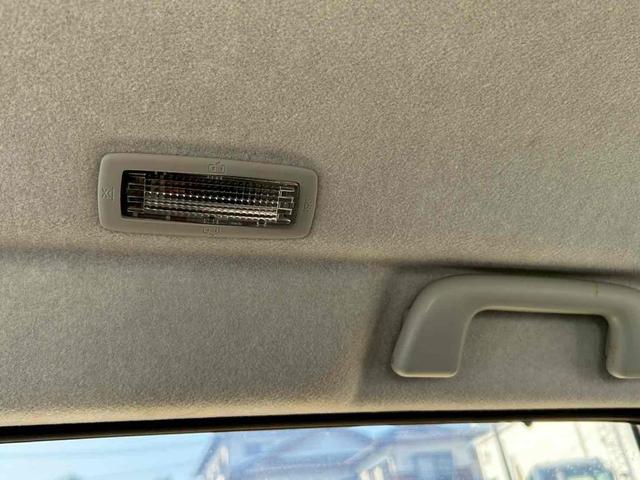 ムーヴ カスタム　Ｘリミテッド　ＥＴＣ　バックカメラ　ナビ　ＴＶ　オートライト　スマートキー　アイドリングストップ　電動格納ミラー　ベンチシート　ＣＶＴ　盗難防止システム　ＡＢＳ　ＣＤ　ＵＳＢ　ミュージックプレイヤー接続可（41枚目）