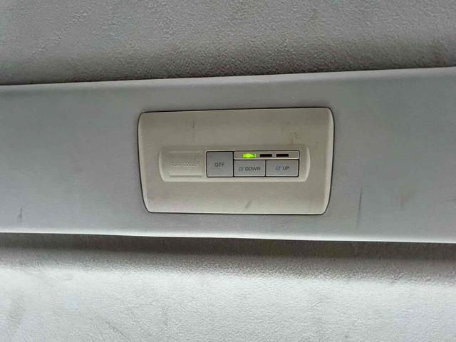 デリカD:5 G ナビパッケージ 4WD ETC バックカメラ サイドカメラ ナビ TV オートクルーズコントロール 両側スライド・片側電動 オートライト HID スマートキー 電動格納ミラー 後席モニター 3列シート フルフラット(23枚目)