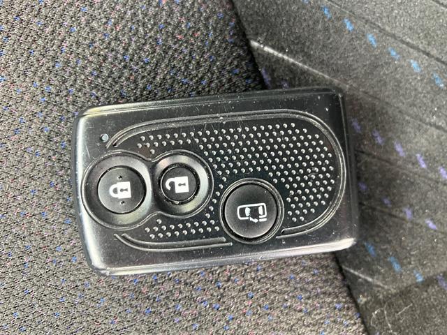 タント カスタムＸ　バックカメラ　両側スライド片側電動　Ｂｌｕｅｔｏｏｔｈオーディオ　スマートキー　エンジンプッシュスタート　電動格納ミラー　ＴＶ　ナビ　ＥＴＣ　盗難防止システム（24枚目）