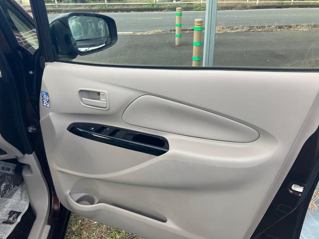 デイズ Ｊ　Ｂｌｕｅｔｏｏｔｈオーディオ　フルセグＴＶ　メモリーナビ　電動格納ミラー　衝突被害軽減システム　ヘッドライトレベライザー　ＣＤオーディオ　ＤＶＤ（58枚目）