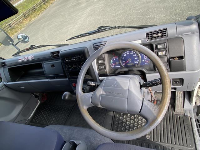 　トラック　ＭＴ　後輪ダブル　キーレスエントリー　電動格納ミラー　エアコン　パワーウィンドウ　運転席エアバッグ(10枚目)
