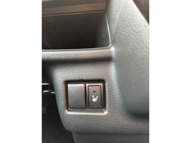 スペーシアカスタム ハイブリッドＸＳ　両側電動スライドドア　ナビ　クリアランスソナー　レーンアシスト　衝突被害軽減システム　オートライト　ＬＥＤヘッドランプ　スマートキー　アイドリングストップ　電動格納ミラー　シートヒーター　ベンチシート（8枚目）