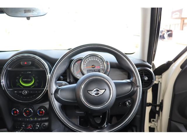 ＭＩＮＩ クーパー　ＭＩＮＩ　ドライビングモード　１．５Ｌツインターボ　５ドア　オートライト　スマートキー　プッシュスタート　ＴＶ　Ｂｌｕｅｔｏｏｔｈ　ＥＴＣ（44枚目）