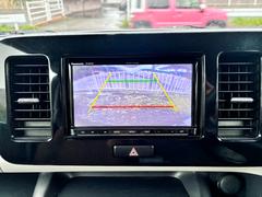 バックカメラも付いています。ガイド線があるので駐車も簡単です。 6