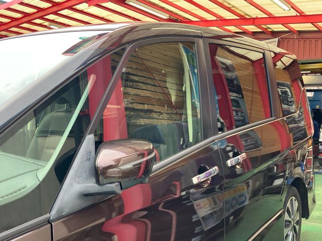 セレナ ハイウェイスター エマージェンシーブレーキ クルーズコントロール 8人乗り ナビTV アラウンドビューモニター DVD ブルーレイ Bluetooth フリップダウンモニター ドラレコ ETC オートLEDヘッドライト(7枚目)