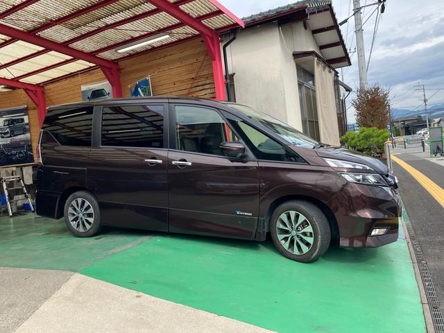 セレナ ハイウェイスター エマージェンシーブレーキ クルーズコントロール 8人乗り ナビTV アラウンドビューモニター DVD ブルーレイ Bluetooth フリップダウンモニター ドラレコ ETC オートLEDヘッドライト(8枚目)