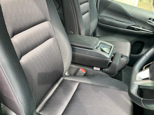 セレナ ハイウェイスター エマージェンシーブレーキ クルーズコントロール 8人乗り ナビTV アラウンドビューモニター DVD ブルーレイ Bluetooth フリップダウンモニター ドラレコ ETC オートLEDヘッドライト(16枚目)