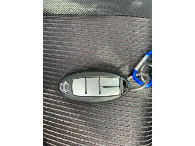 セレナ ハイウェイスター エマージェンシーブレーキ クルーズコントロール 8人乗り ナビTV アラウンドビューモニター DVD ブルーレイ Bluetooth フリップダウンモニター ドラレコ ETC オートLEDヘッドライト(27枚目)