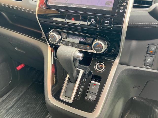 セレナ ハイウェイスター エマージェンシーブレーキ クルーズコントロール 8人乗り ナビTV アラウンドビューモニター DVD ブルーレイ Bluetooth フリップダウンモニター ドラレコ ETC オートLEDヘッドライト(36枚目)