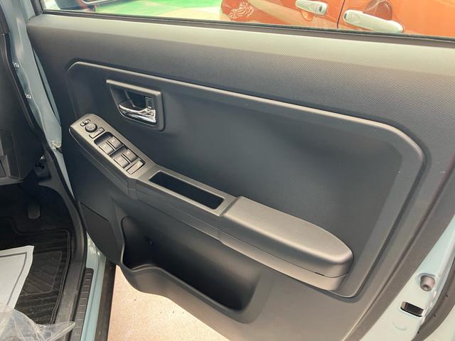 タフト Ｇ　スマートアシスト　衝突被害軽減ブレーキ　サンルーフ　オートＬＥＤヘッドライト　シートヒーター　スマートキー　プッシュスタート　オート電動格納ミラー　純正アルミホイール　禁煙車（12枚目）