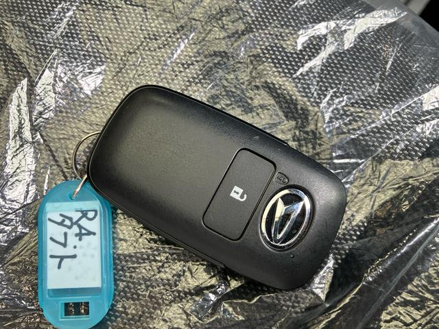 タフト Ｇ　スマートアシスト　衝突被害軽減ブレーキ　サンルーフ　オートＬＥＤヘッドライト　シートヒーター　スマートキー　プッシュスタート　オート電動格納ミラー　純正アルミホイール　禁煙車（23枚目）