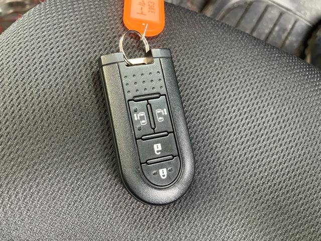 トール カスタムG リミテッド SAIII スマートアシスト 衝突被害軽減ブレーキ ウォークスルーシート 両側パワースライドドア ナビTV アラウンドビューモニター Bluetooth DVD ETC クルーズコントロール シートヒーター(31枚目)