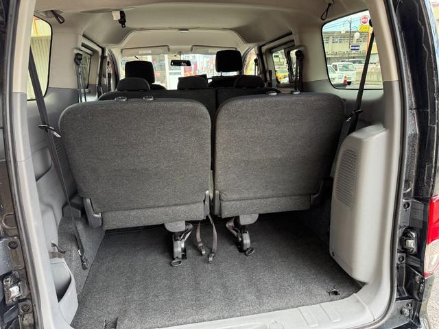 ＮＶ２００バネットワゴン １６Ｘ－３Ｒ　７人乗り／純正ナビ／フルセグＤＴＶ／バックカメラ／後席モニター（18枚目）