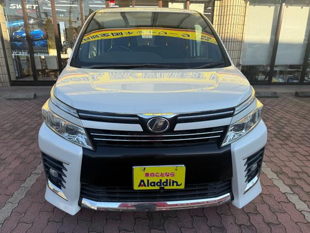 ヴォクシー ＺＳ　煌（2枚目）