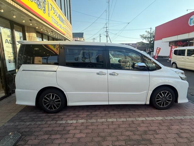 ヴォクシー ＺＳ　煌（6枚目）