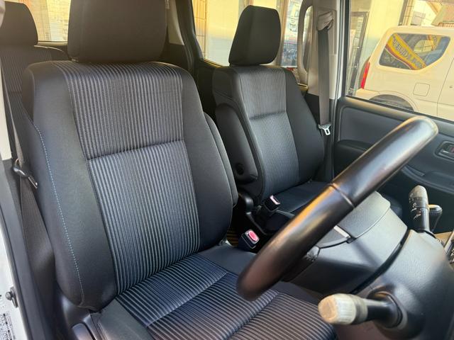 ヴォクシー ＺＳ　煌（9枚目）