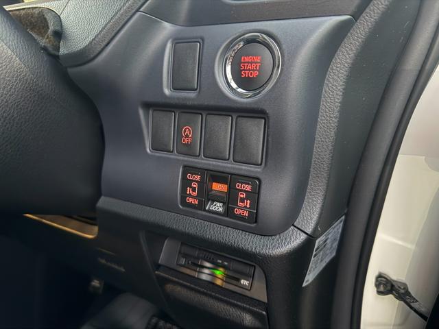 ヴォクシー ＺＳ　煌　アルパイン１０インチナビ／フルセグＤＴＶ／バックカメラ（17枚目）