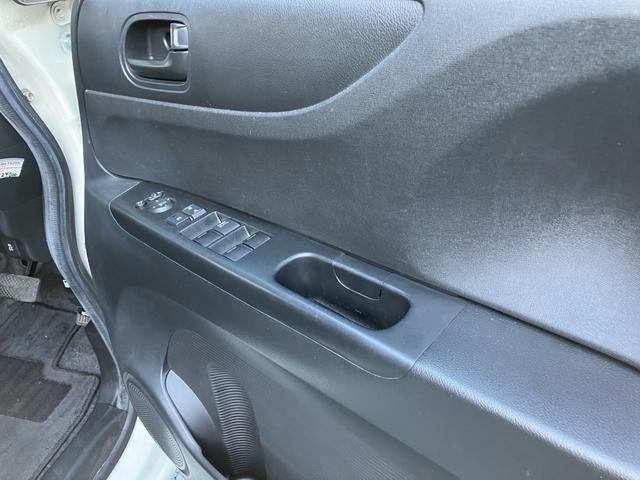 N-BOX 左側パワースライドドア ナビ フルセグTV ETC スマートキー エンジンプッシュスタート ベンチシート ABS Wエアバッグ(10枚目)