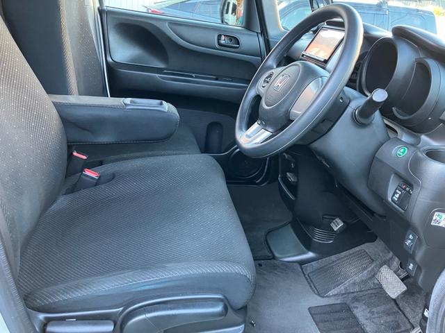 N-BOX 左側パワースライドドア ナビ フルセグTV ETC スマートキー エンジンプッシュスタート ベンチシート ABS Wエアバッグ(13枚目)