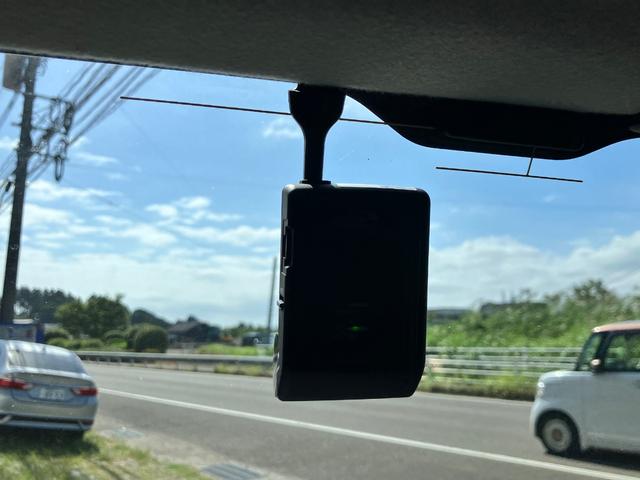 ハスラー JスタイルII ドライブレコーダー 全周囲カメラ ナビ TV レーンアシスト 衝突被害軽減システム オートライト HID スマートキー アイドリングストップ 電動格納ミラー シートヒーター ベンチシート CVT(12枚目)