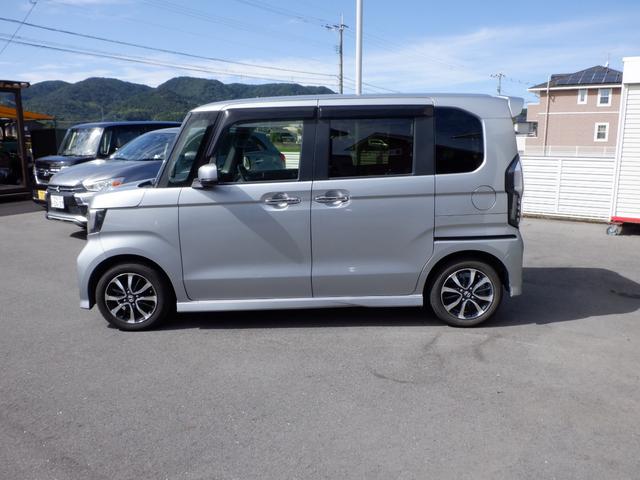 N-BOXカスタム G・Lホンダセンシング 純正ナビ・フルセグTV・バックカメラ・ETC・プッシュスタート・ドライブレコーダー・左パワースライドドア(5枚目)