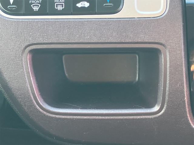 Ｎ－ＯＮＥ 　ＥＴＣ　バックカメラ　ナビ　ＴＶ　オートライト　スマートキー　アイドリングストップ　電動格納ミラー　ベンチシート　ＣＶＴ　ＡＢＳ　ＥＳＣ　ＣＤ　ＤＶＤ再生　ＵＳＢ　Ｂｌｕｅｔｏｏｔｈ　アルミホイール（39枚目）