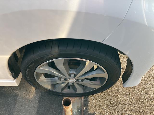 デイズルークス ハイウェイスター ターボ ETC 全周囲カメラ 両側電動スライドドア ナビ TV オートライト HID スマートキー 電動格納ミラー ベンチシート CVT 盗難防止システム ABS ESC CD USB(19枚目)